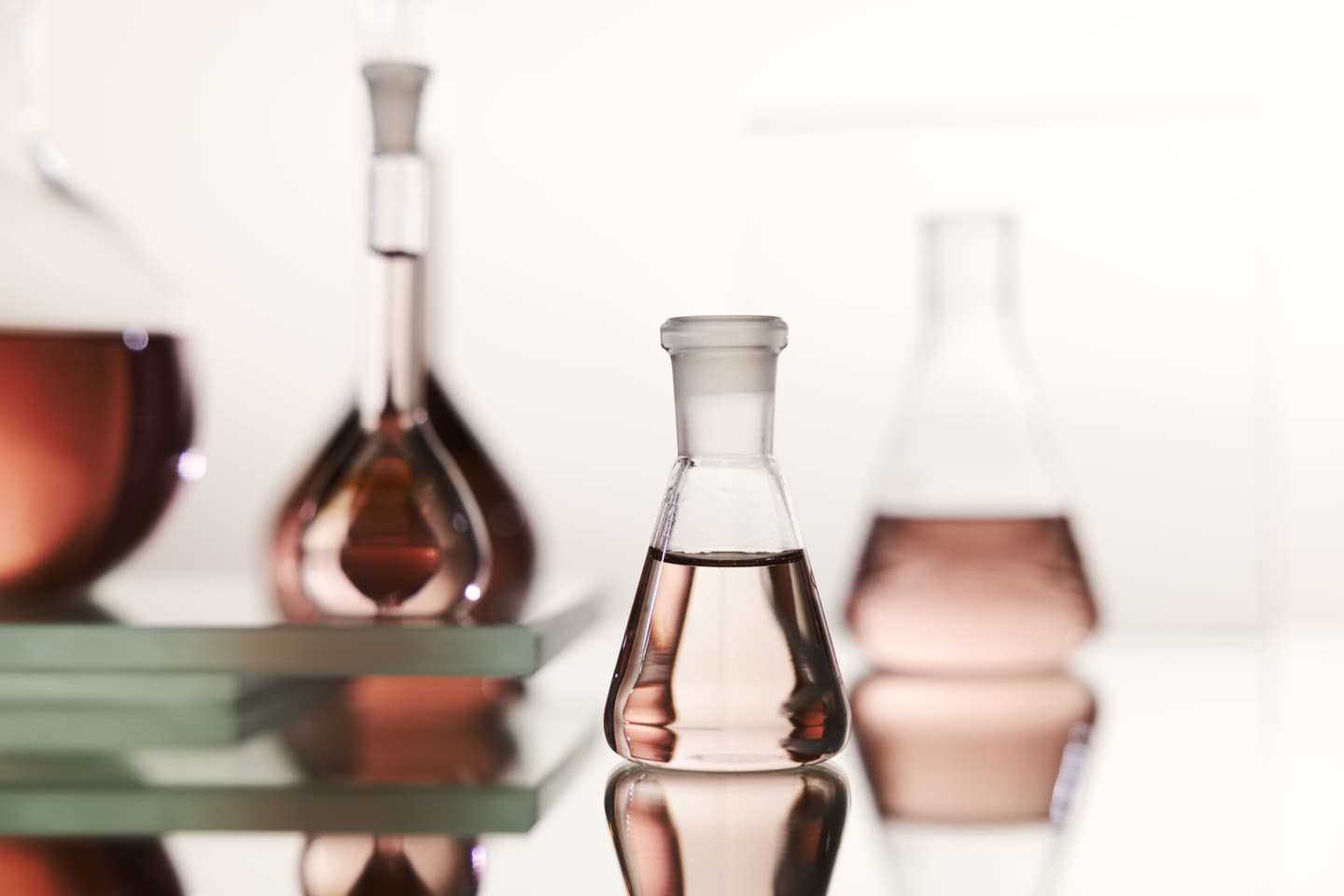 Laboratory_Glassware_and_Consumables Laboratory_Glassware_and_Consumables