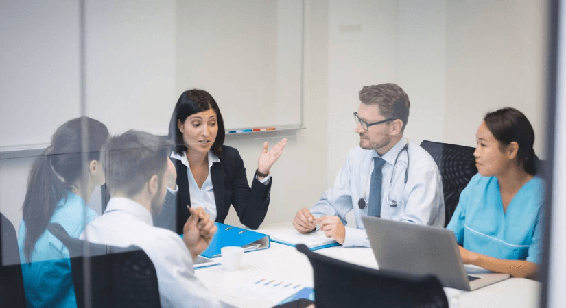 5 Common Causes of Execution Gaps in Pharmaceutical HR Management — Pharma Now Pharma HR team discussing execution gaps in workforce management strategy